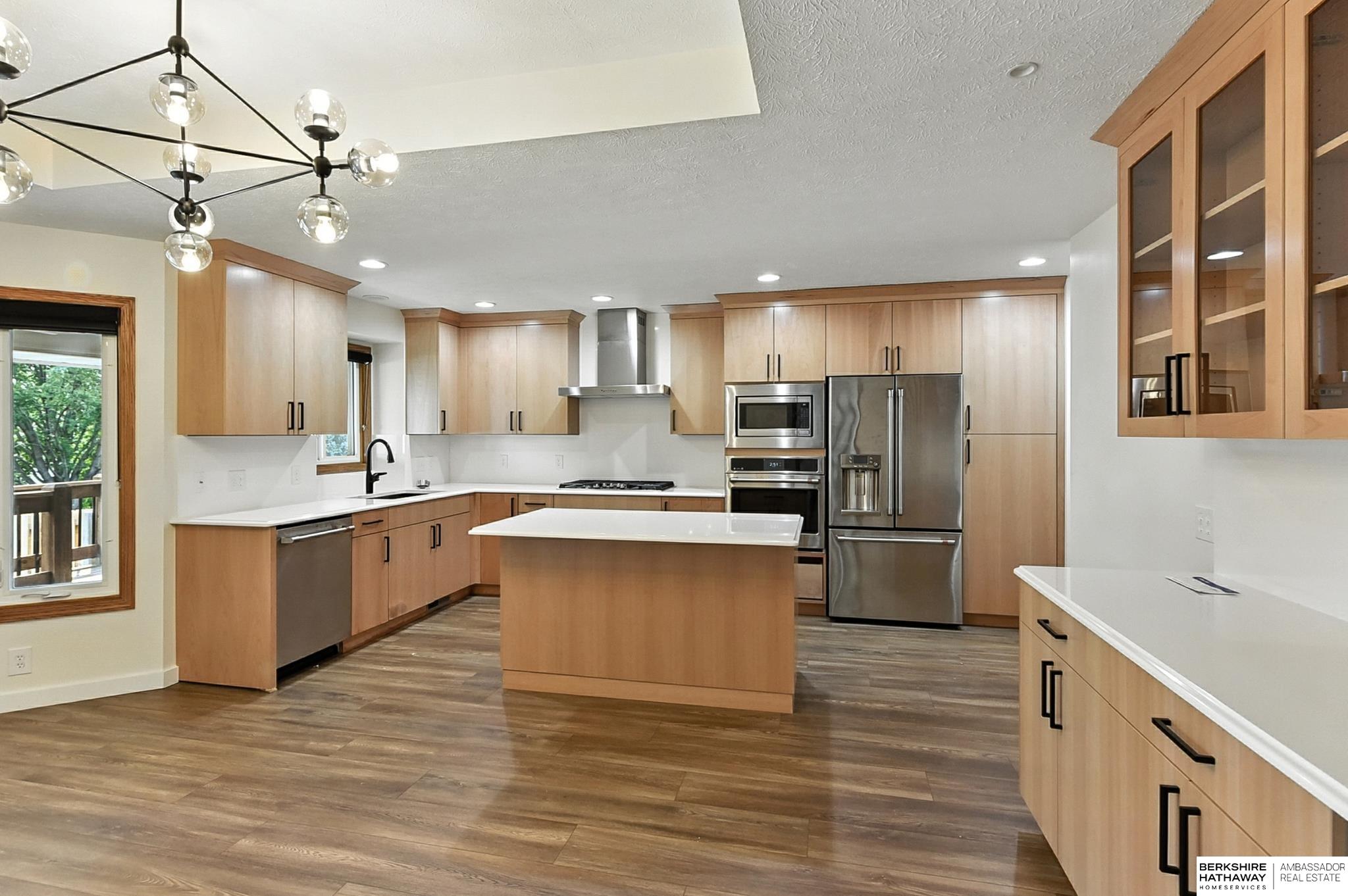 La Vista, Nebraska 68128, United States, 4 Bedrooms Bedrooms, ,3 BathroomsBathrooms,Residential,Active,192577