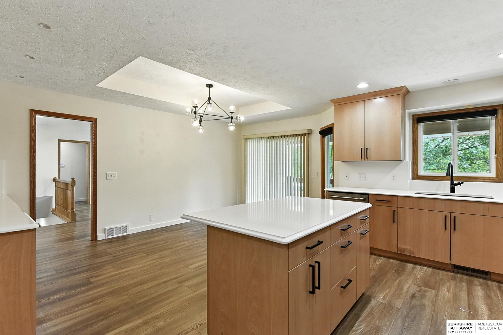 La Vista, Nebraska 68128, United States, 4 Bedrooms Bedrooms, ,3 BathroomsBathrooms,Residential,Active,192577