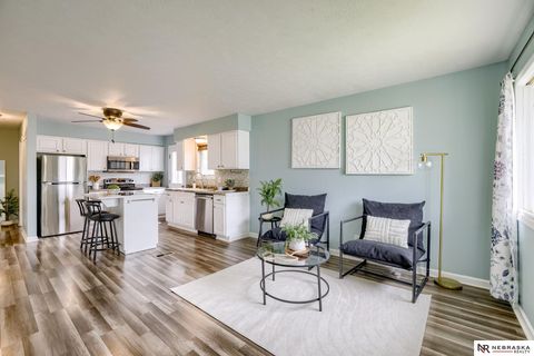 Photo of 1130 Garden Valley Road, Lincoln, NE 68521 (MLS # 22530202)