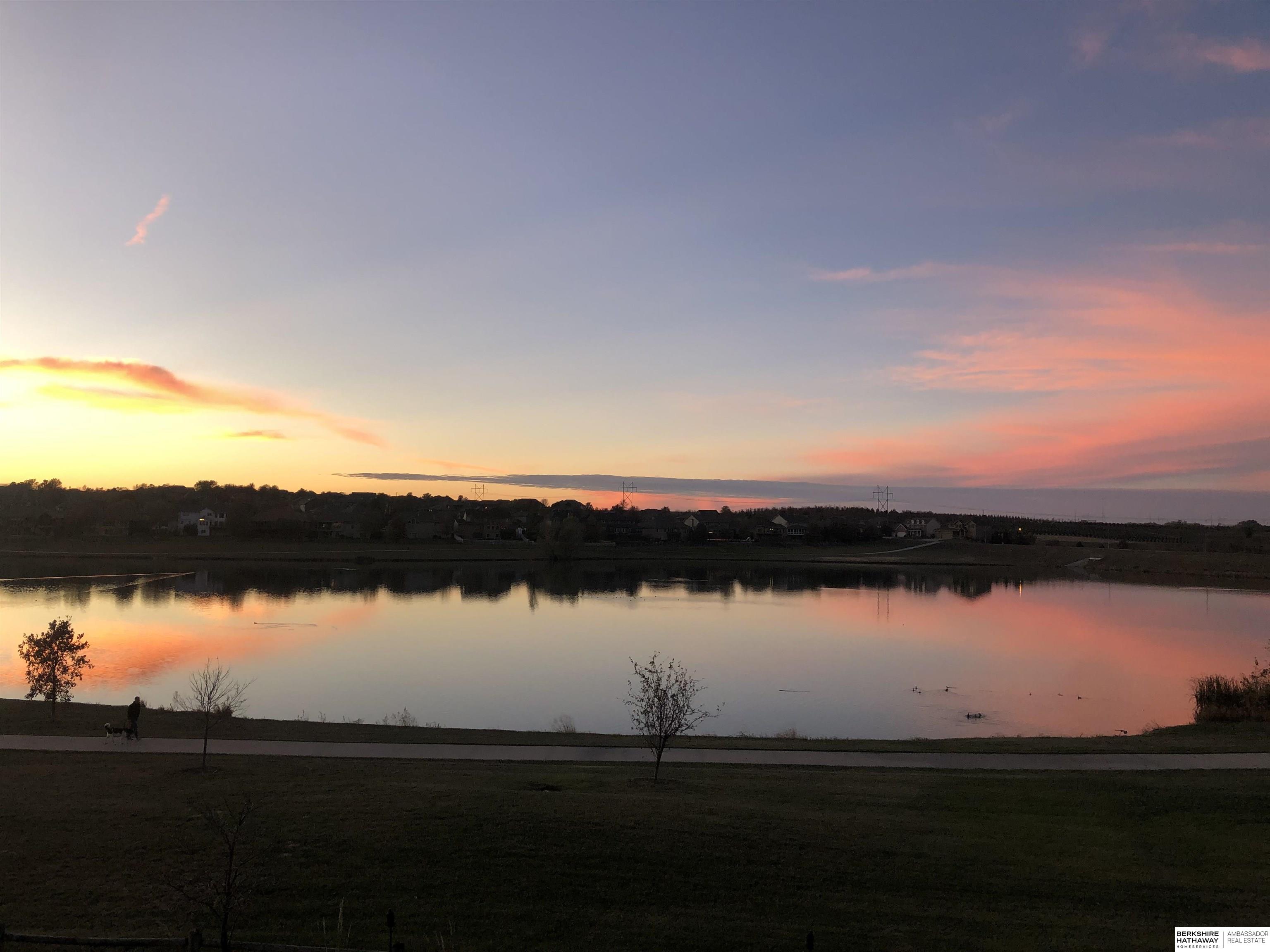 Omaha, Nebraska 68130, United States, 4 Bedrooms Bedrooms, ,3 BathroomsBathrooms,Residential,Active,203990