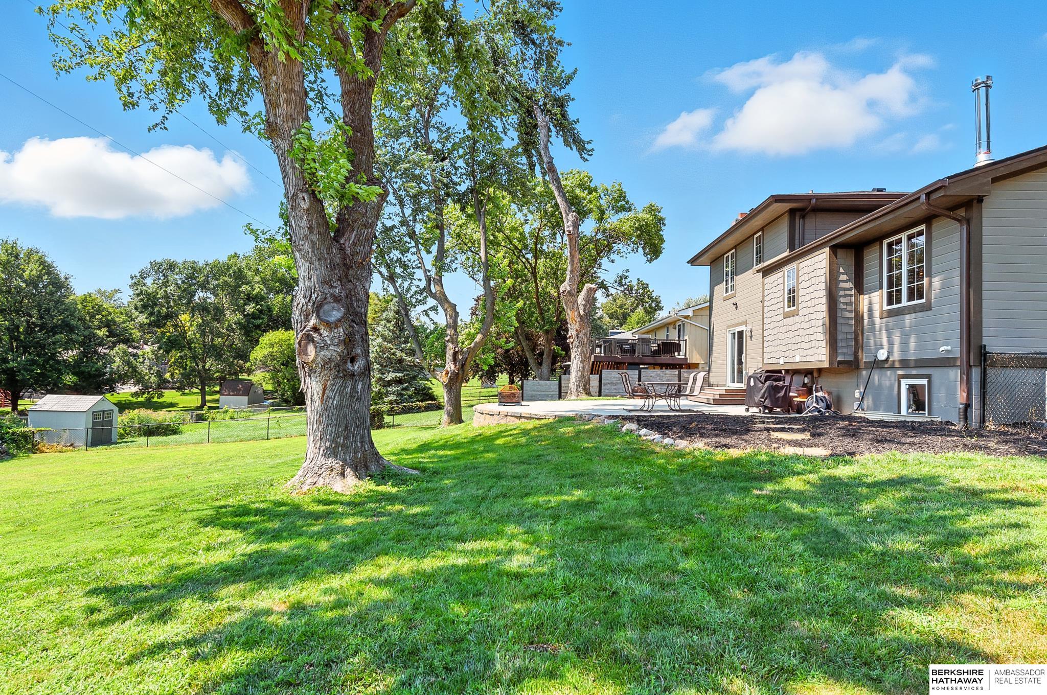 Omaha, Nebraska 68164, United States, 3 Bedrooms Bedrooms, ,3 BathroomsBathrooms,Residential,Active,195936