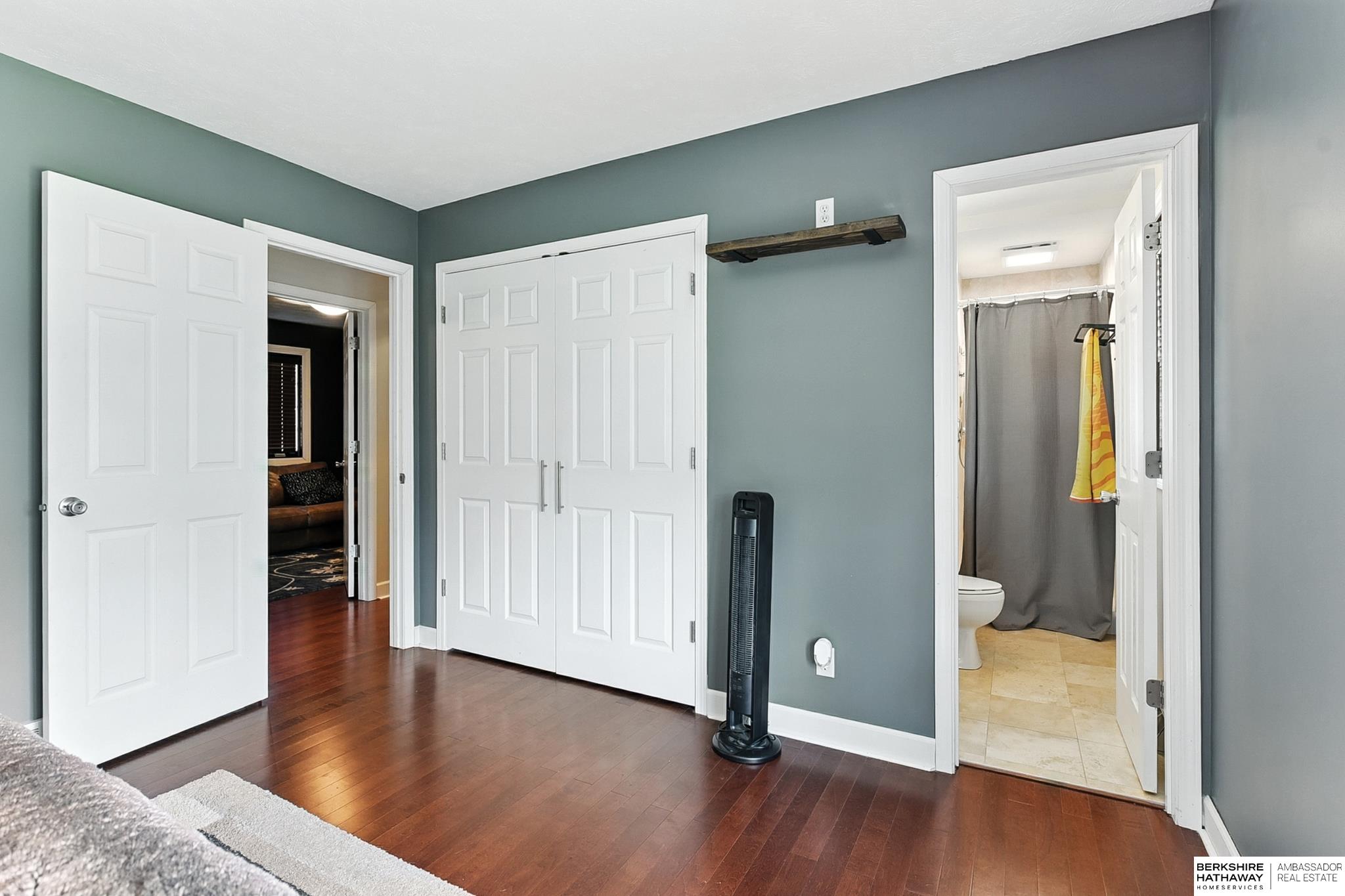 Omaha, Nebraska 68164, United States, 3 Bedrooms Bedrooms, ,3 BathroomsBathrooms,Residential,Active,195936