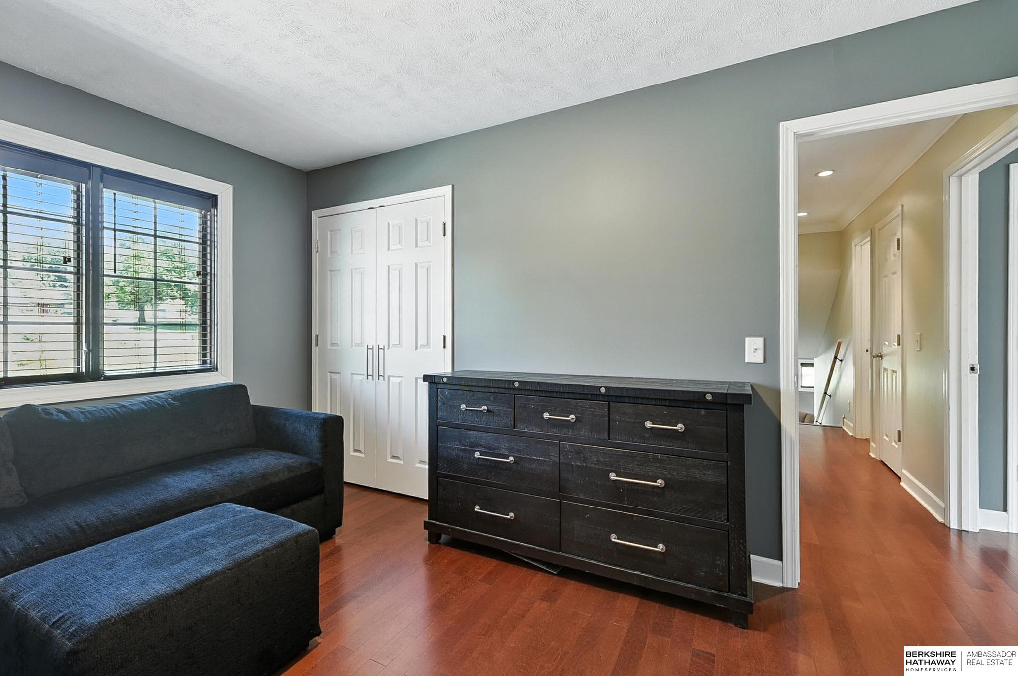 Omaha, Nebraska 68164, United States, 3 Bedrooms Bedrooms, ,3 BathroomsBathrooms,Residential,Active,195936