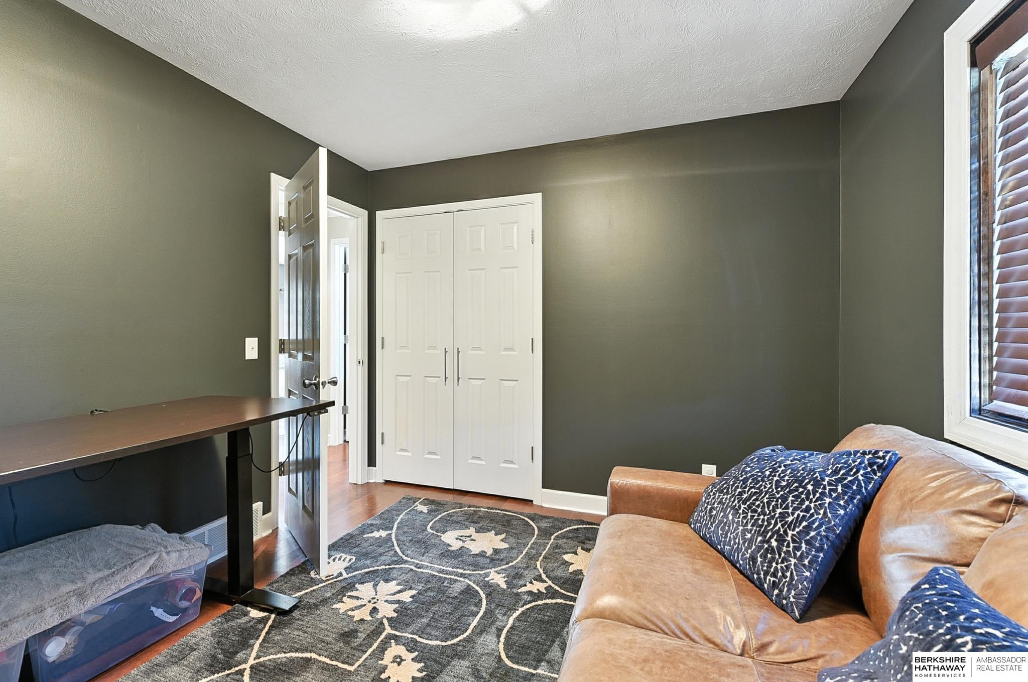 Omaha, Nebraska 68164, United States, 3 Bedrooms Bedrooms, ,3 BathroomsBathrooms,Residential,Active,195936