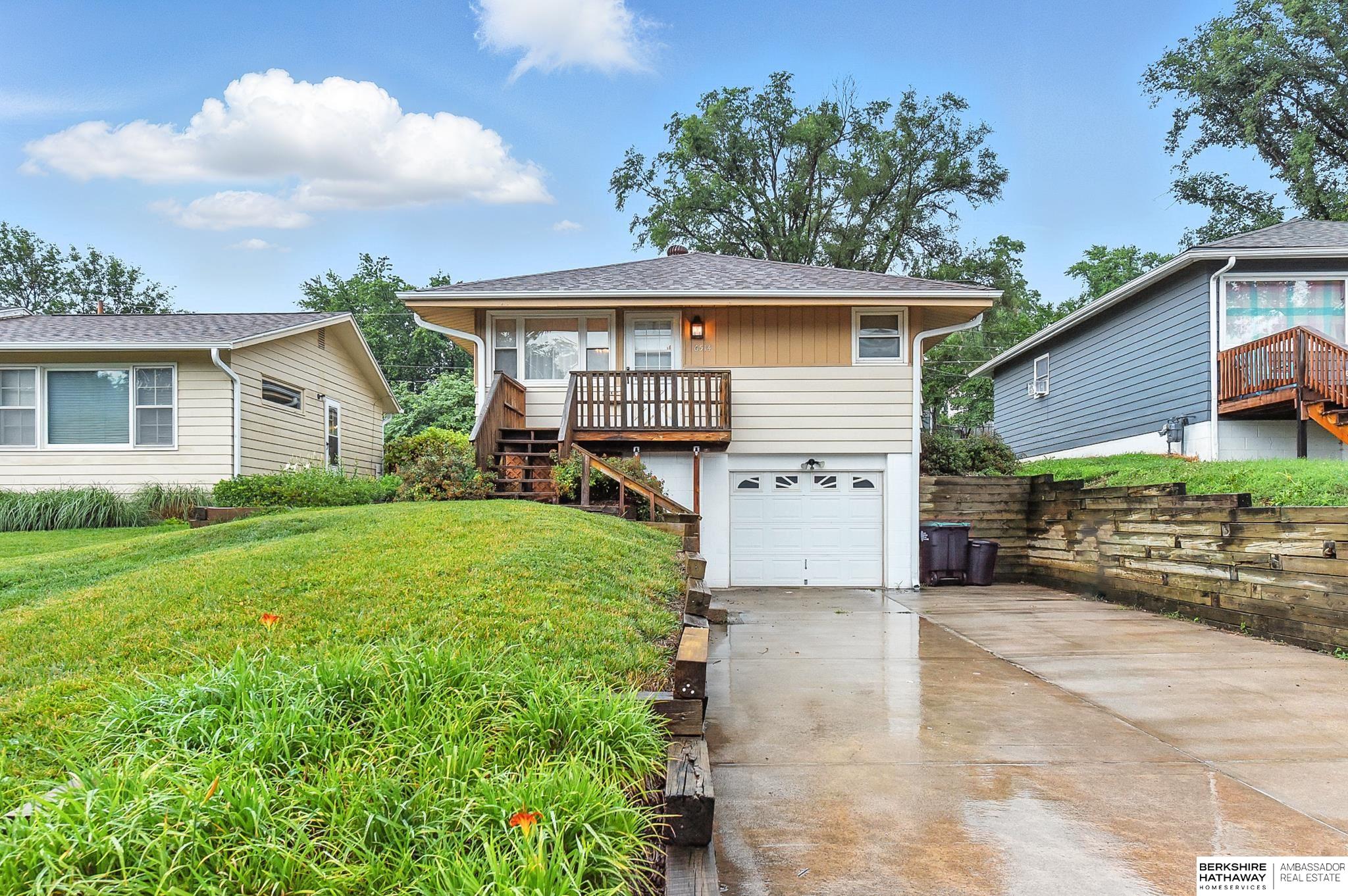 Omaha, Nebraska 68132, United States, 3 Bedrooms Bedrooms, ,1 BathroomBathrooms,Residential,Pending,206560