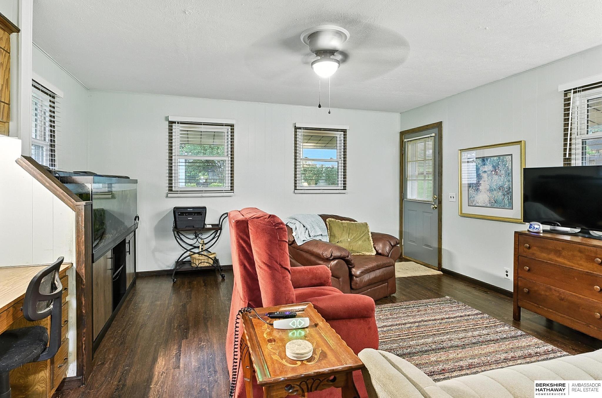 Omaha, Nebraska 68132, United States, 3 Bedrooms Bedrooms, ,1 BathroomBathrooms,Residential,Pending,206560