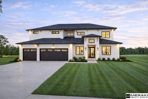 Photo of 16618 Abigail Street, Bennington, NE 68007 (MLS # 22606709)