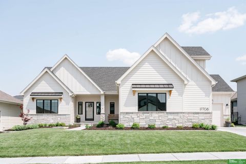 Photo of 3510 S 219th Avenue, Omaha, NE 68022 (MLS # 22516890)