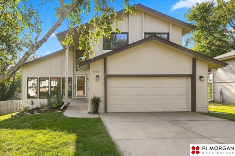 Photo of 6506 S 149th Avenue, Omaha, NE 68137 (MLS # 22624786)