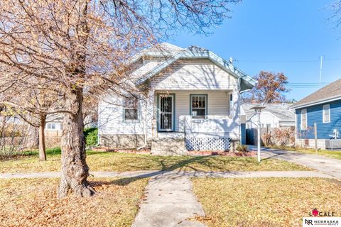 Photo of 3238 U Street, Lincoln, NE 68503 (MLS # 22603215)