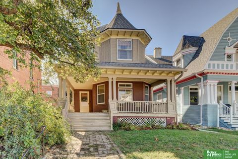 Photo of 3015 Pacific Street, Omaha, NE 68105 (MLS # 22530436)