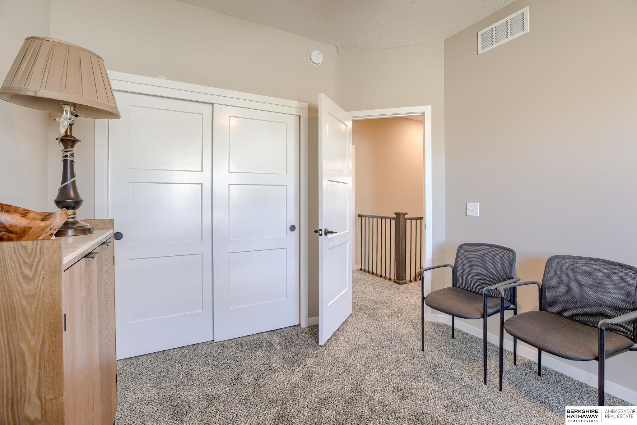 Bennington, Nebraska 68007, United States, 4 Bedrooms Bedrooms, ,3 BathroomsBathrooms,Residential,Active,28393