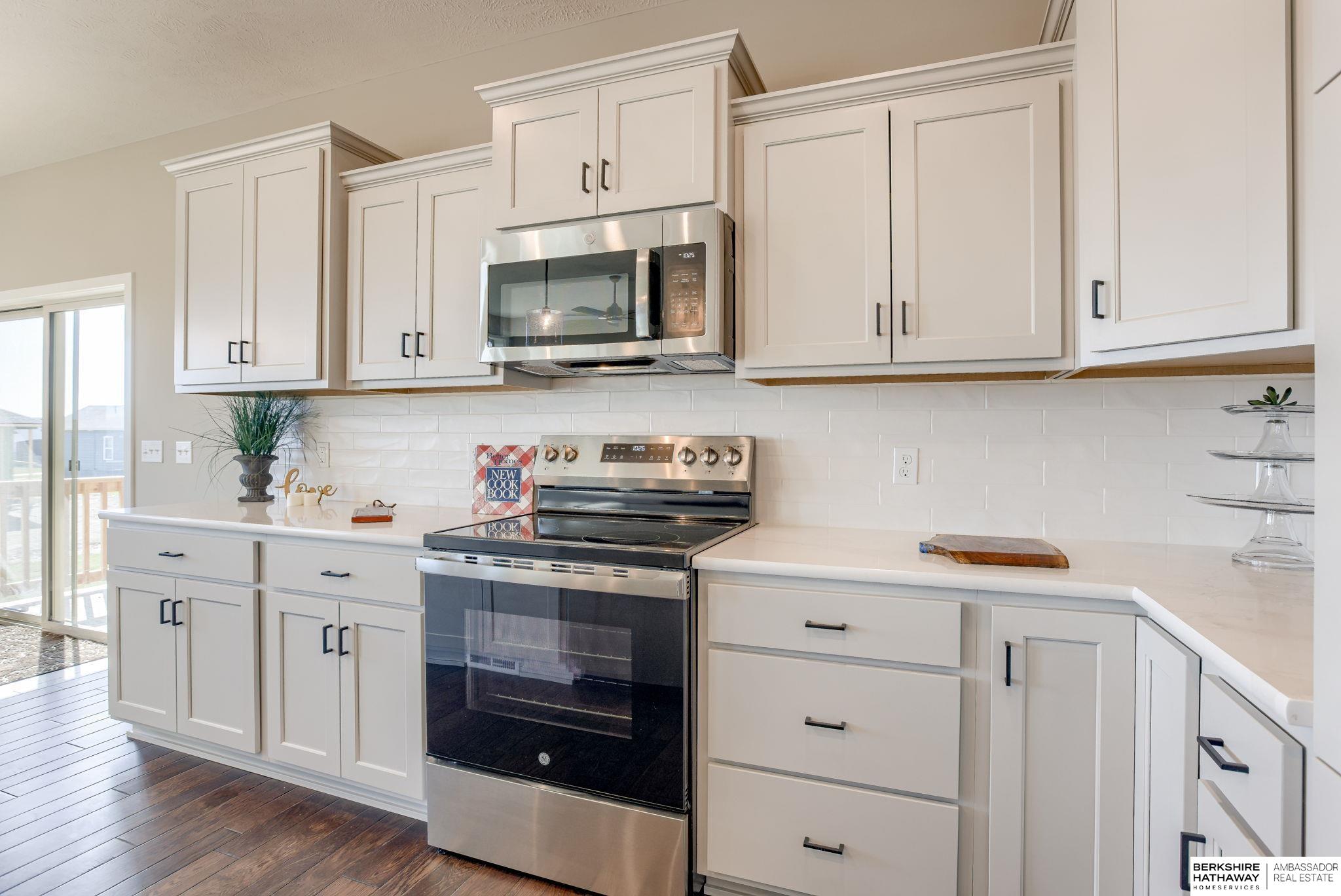 Bennington, Nebraska 68007, United States, 4 Bedrooms Bedrooms, ,3 BathroomsBathrooms,Residential,Active,28393