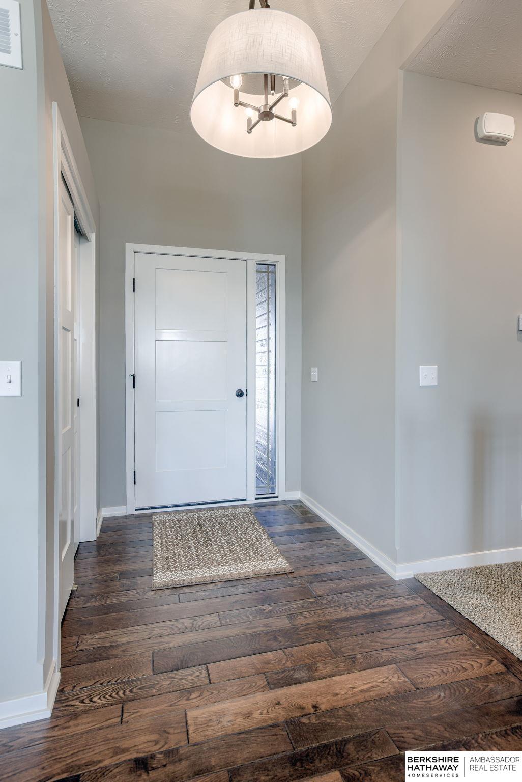 Bennington, Nebraska 68007, United States, 4 Bedrooms Bedrooms, ,3 BathroomsBathrooms,Residential,Active,28393