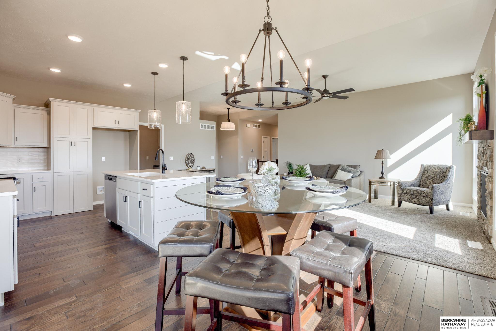 Bennington, Nebraska 68007, United States, 4 Bedrooms Bedrooms, ,3 BathroomsBathrooms,Residential,Active,28393