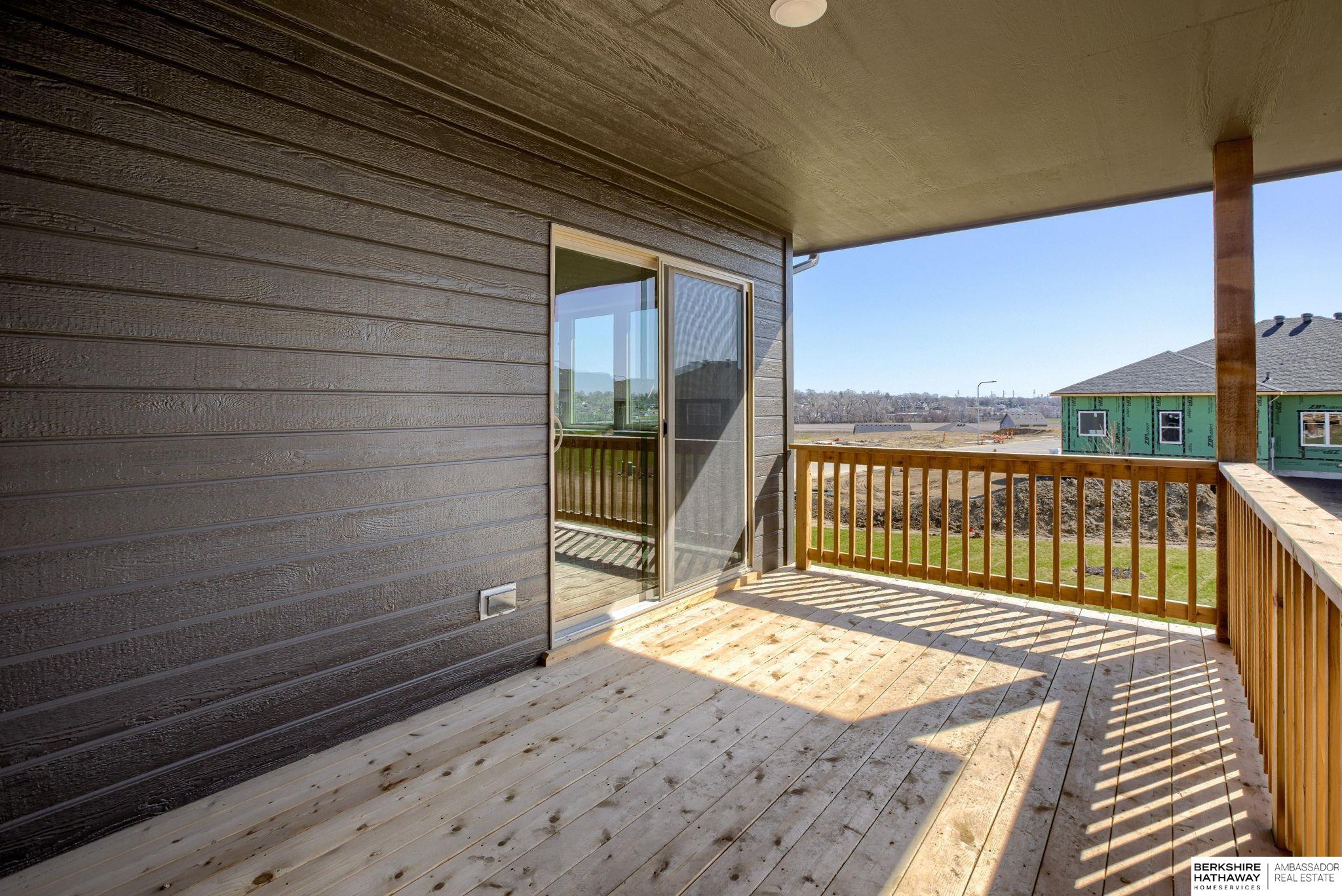 Bennington, Nebraska 68007, United States, 4 Bedrooms Bedrooms, ,3 BathroomsBathrooms,Residential,Active,28393