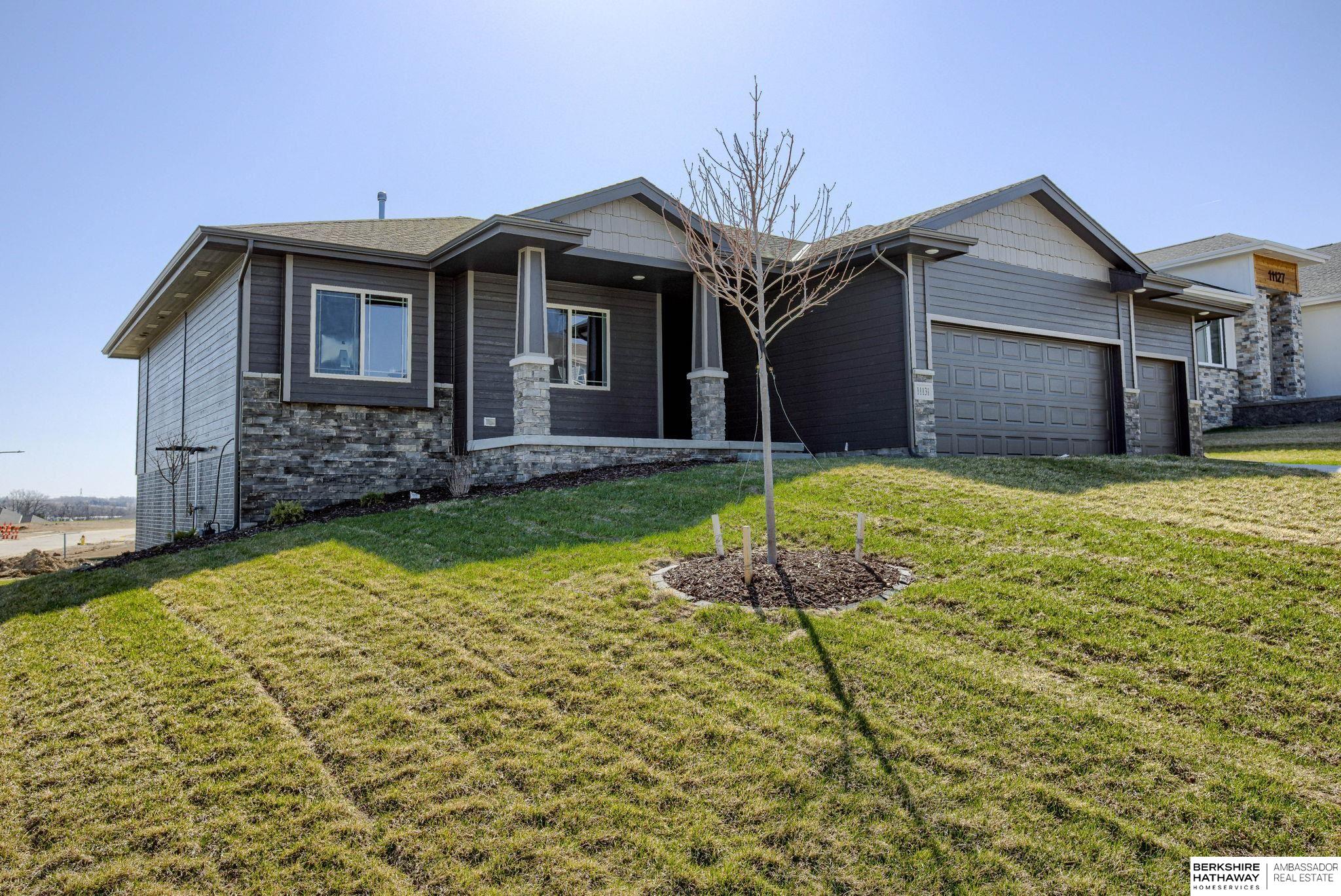 Bennington, Nebraska 68007, United States, 4 Bedrooms Bedrooms, ,3 BathroomsBathrooms,Residential,Active,28393