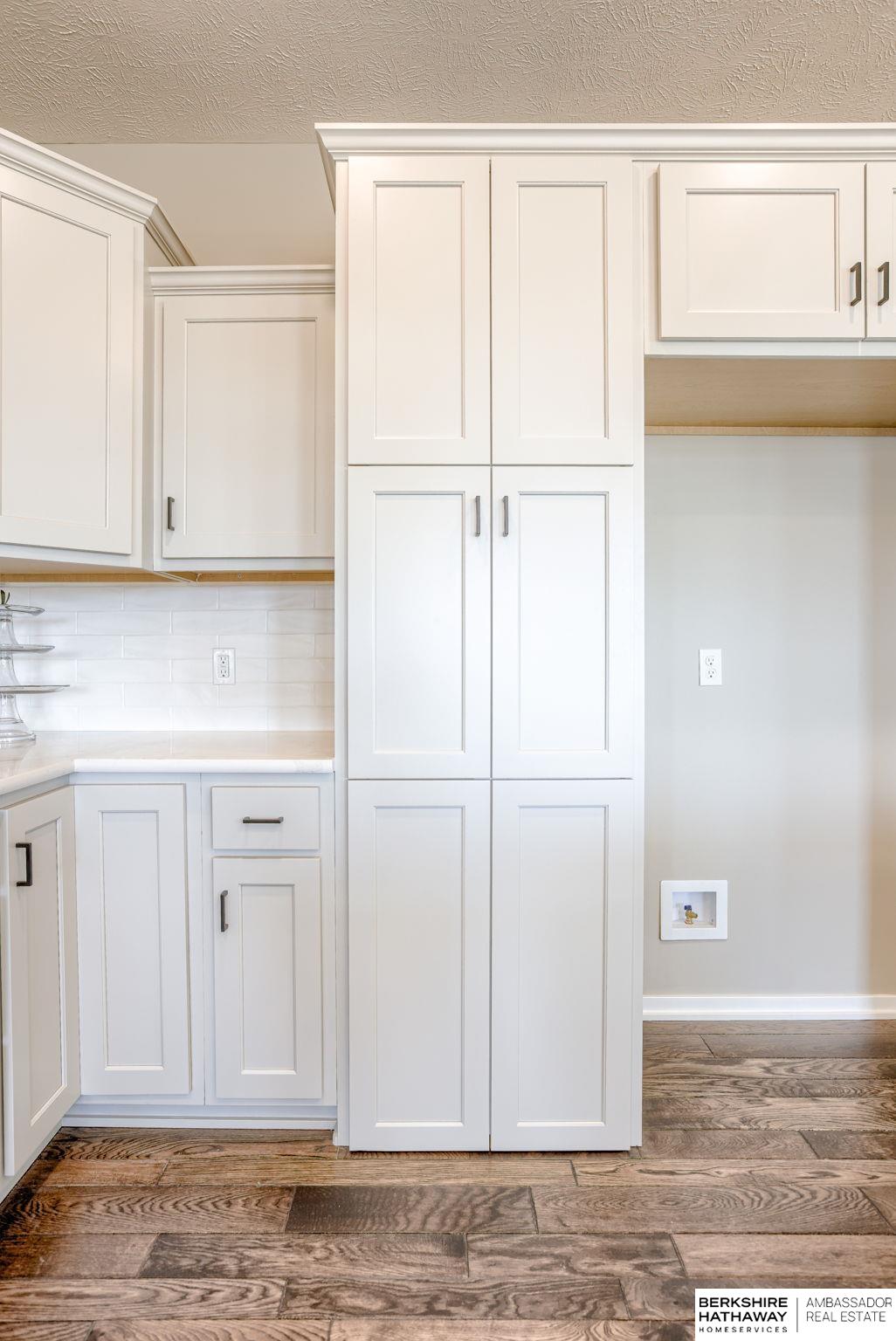 Bennington, Nebraska 68007, United States, 4 Bedrooms Bedrooms, ,3 BathroomsBathrooms,Residential,Active,28393