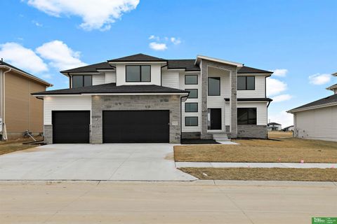 Photo of 5713 N 198th Street, Elkhorn, NE 68022 (MLS # 22601258)