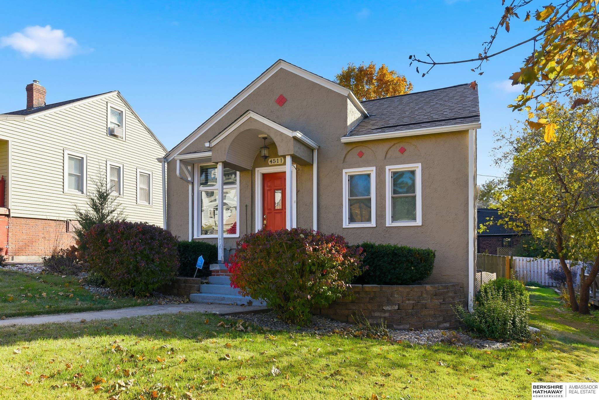 Omaha, Nebraska 68106, United States, 3 Bedrooms Bedrooms, ,2 BathroomsBathrooms,Residential,Active,244200