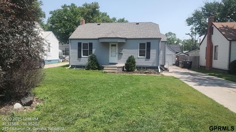 Photo of 2728 Sharon Drive, Omaha, NE 68112 (MLS # 22523917)