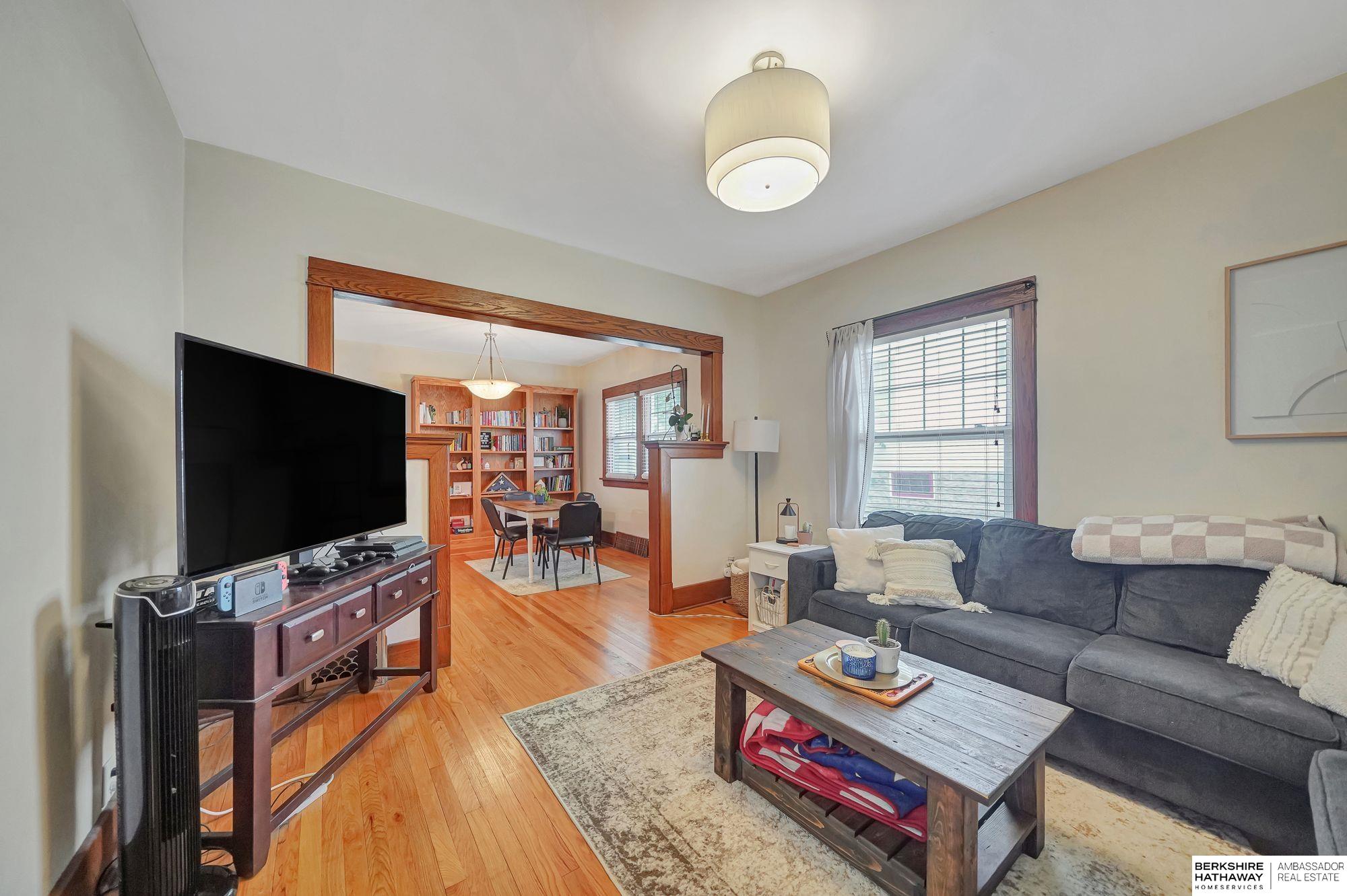 Lincoln, Nebraska 68502, United States, 2 Bedrooms Bedrooms, ,3 BathroomsBathrooms,Residential,Pending,224595