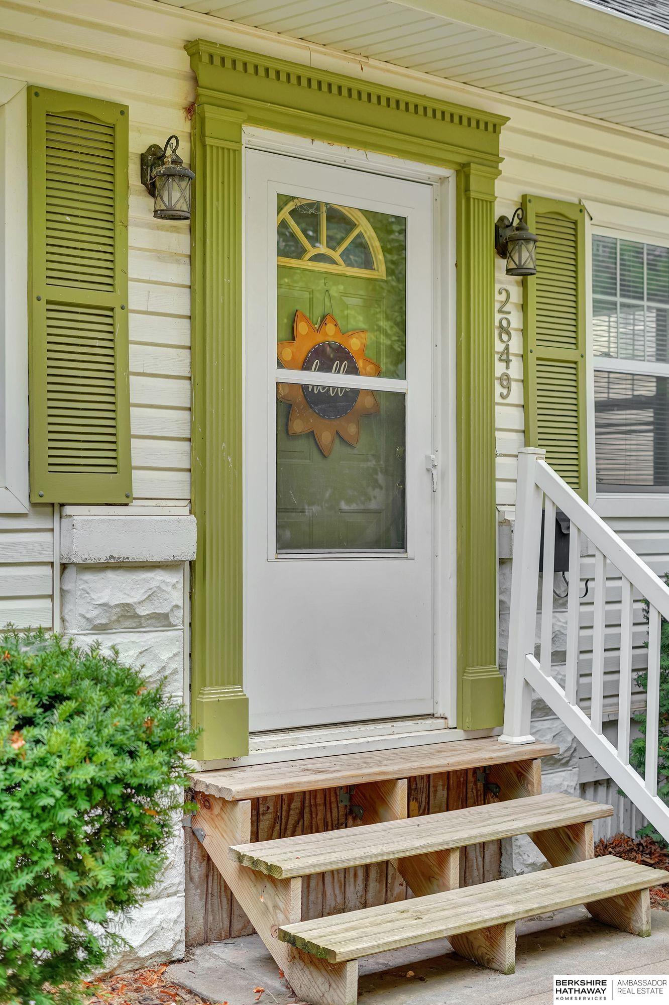 Lincoln, Nebraska 68502, United States, 2 Bedrooms Bedrooms, ,3 BathroomsBathrooms,Residential,Pending,224595