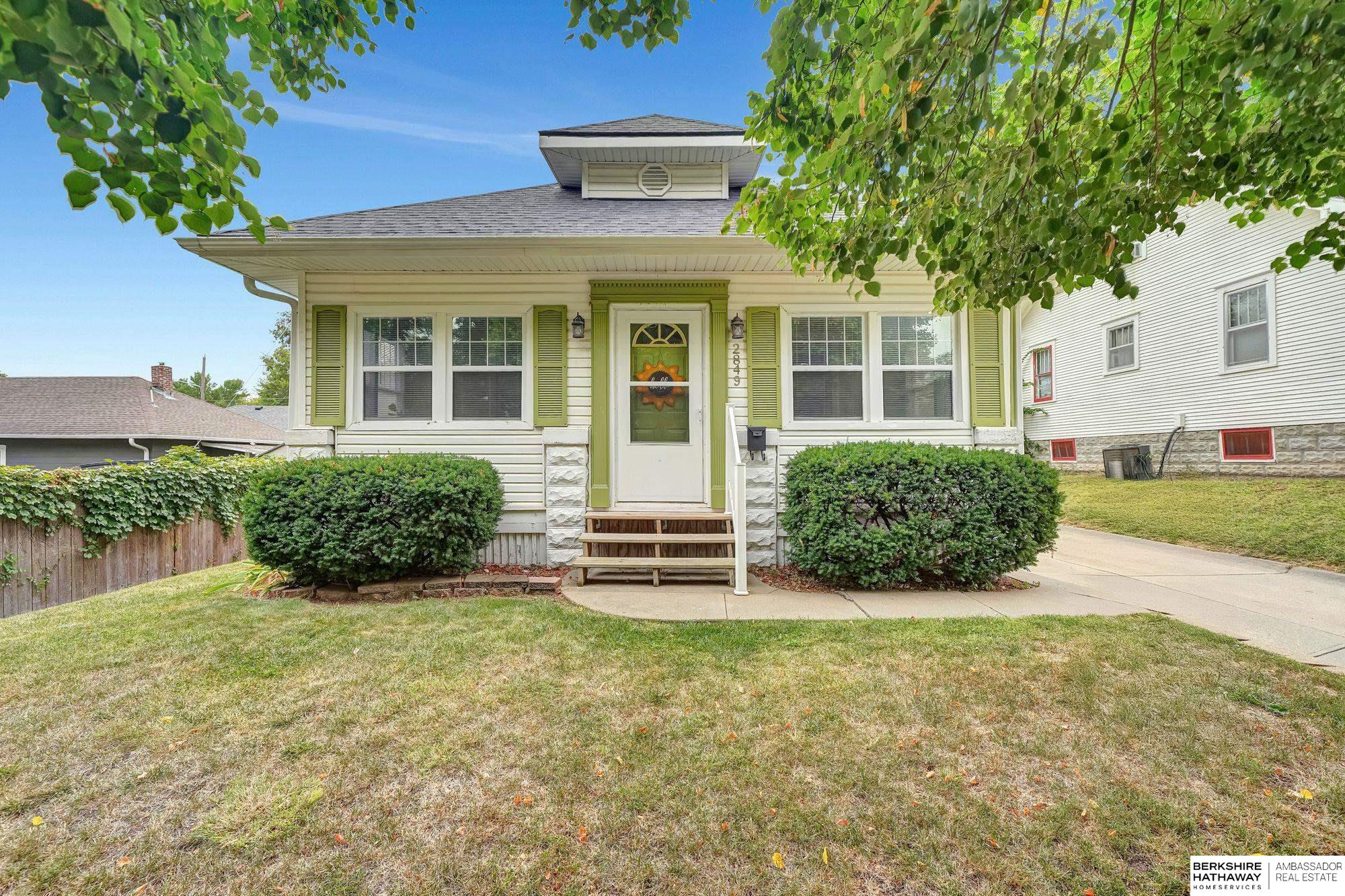 Lincoln, Nebraska 68502, United States, 2 Bedrooms Bedrooms, ,3 BathroomsBathrooms,Residential,Pending,224595