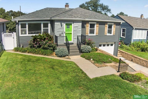 Photo of 5630 Spring Street, Omaha, NE 68106 (MLS # 22626273)