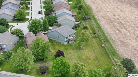 Photo of 6505 N 142 Circle, Omaha, NE 68164 (MLS # 22613134)