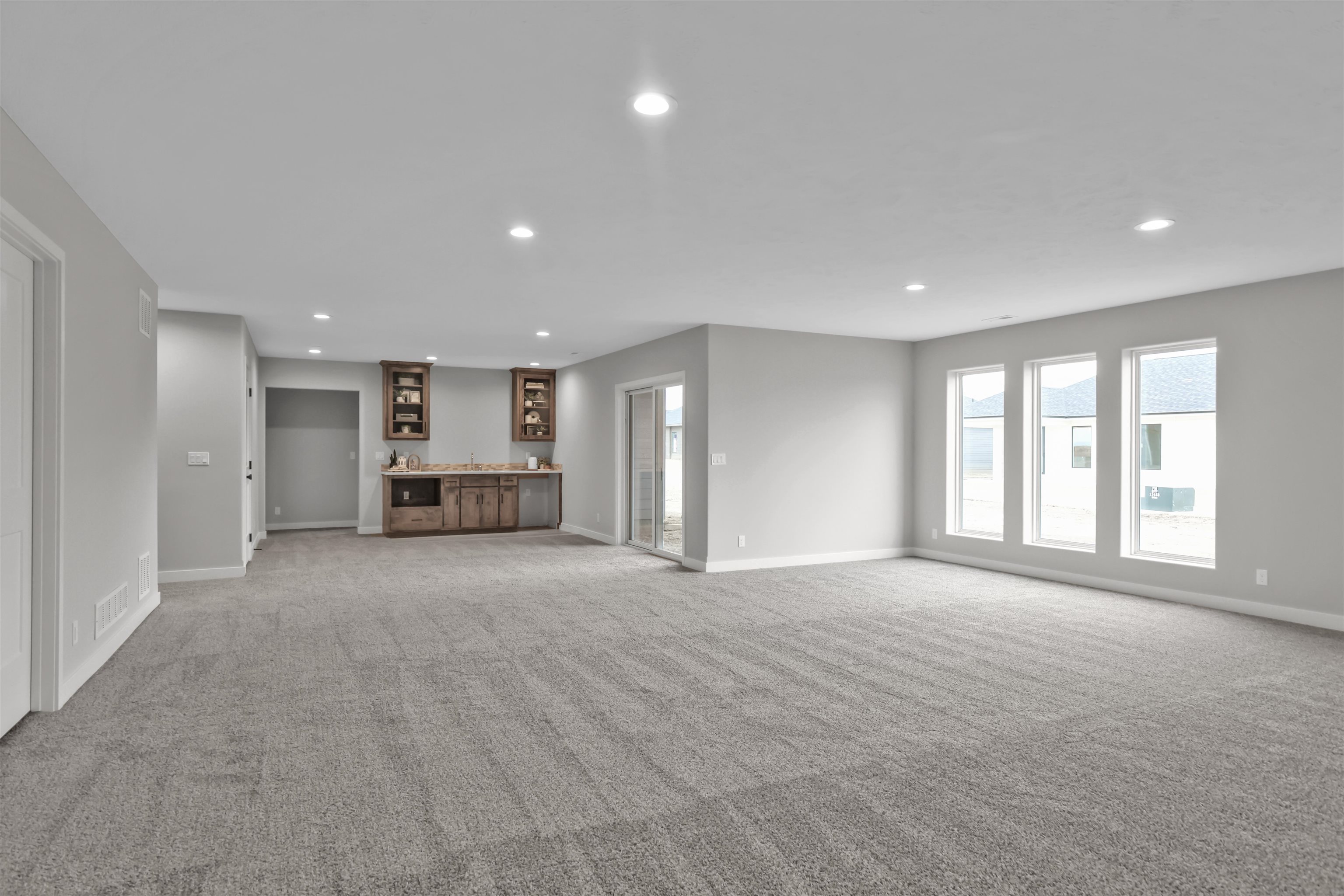 Elkhorn, Nebraska 68022, United States, 4 Bedrooms Bedrooms, ,3 BathroomsBathrooms,Residential,Active,20174