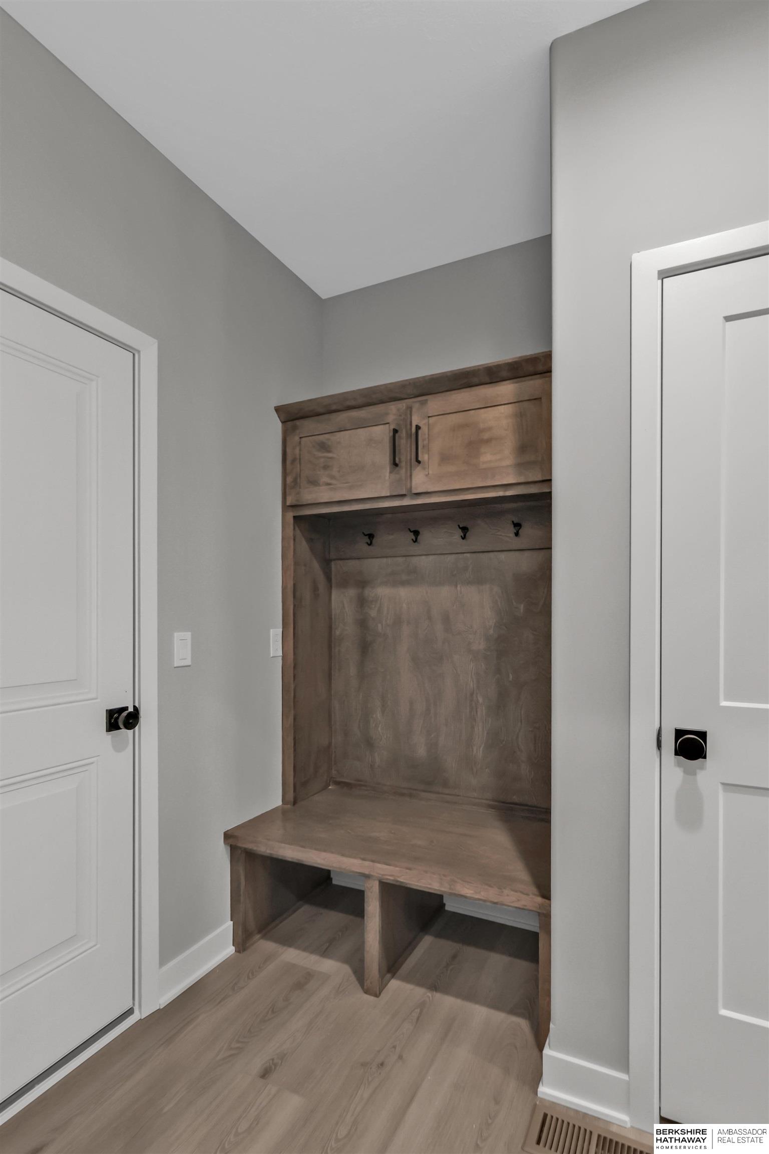 Elkhorn, Nebraska 68022, United States, 4 Bedrooms Bedrooms, ,3 BathroomsBathrooms,Residential,Active,20174