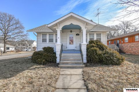 Photo of 2958 N 53 Street, Lincoln, NE 68504 (MLS # 22606985)