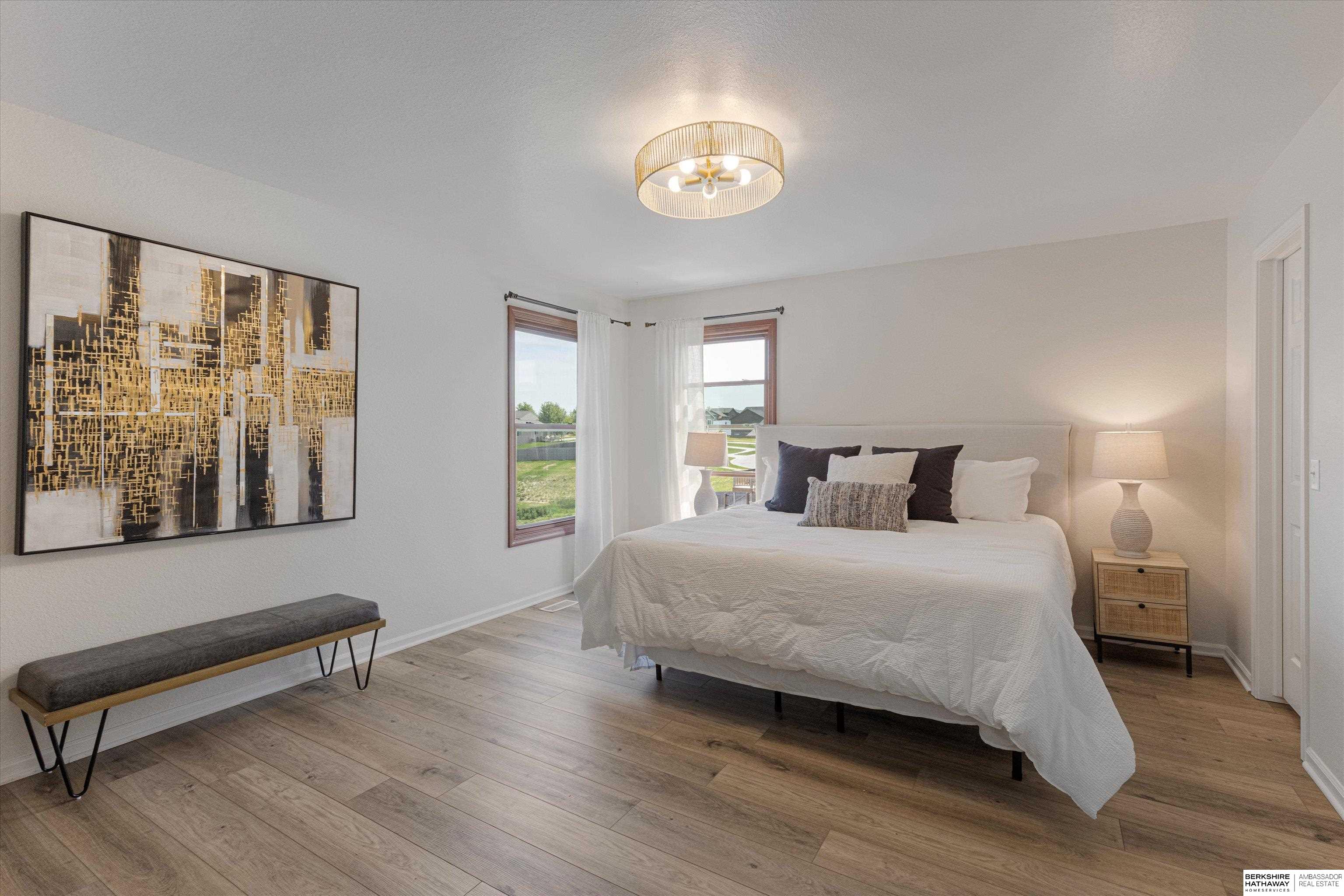 Bennington, Nebraska 68007, United States, 3 Bedrooms Bedrooms, ,3 BathroomsBathrooms,Residential,Pending,124951