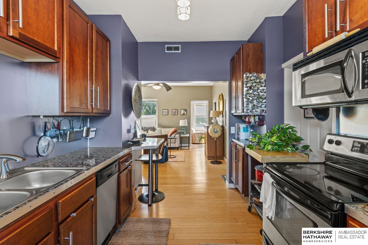 Omaha, Nebraska 68102, United States, 1 Bedroom Bedrooms, ,1 BathroomBathrooms,Residential,Active,203934