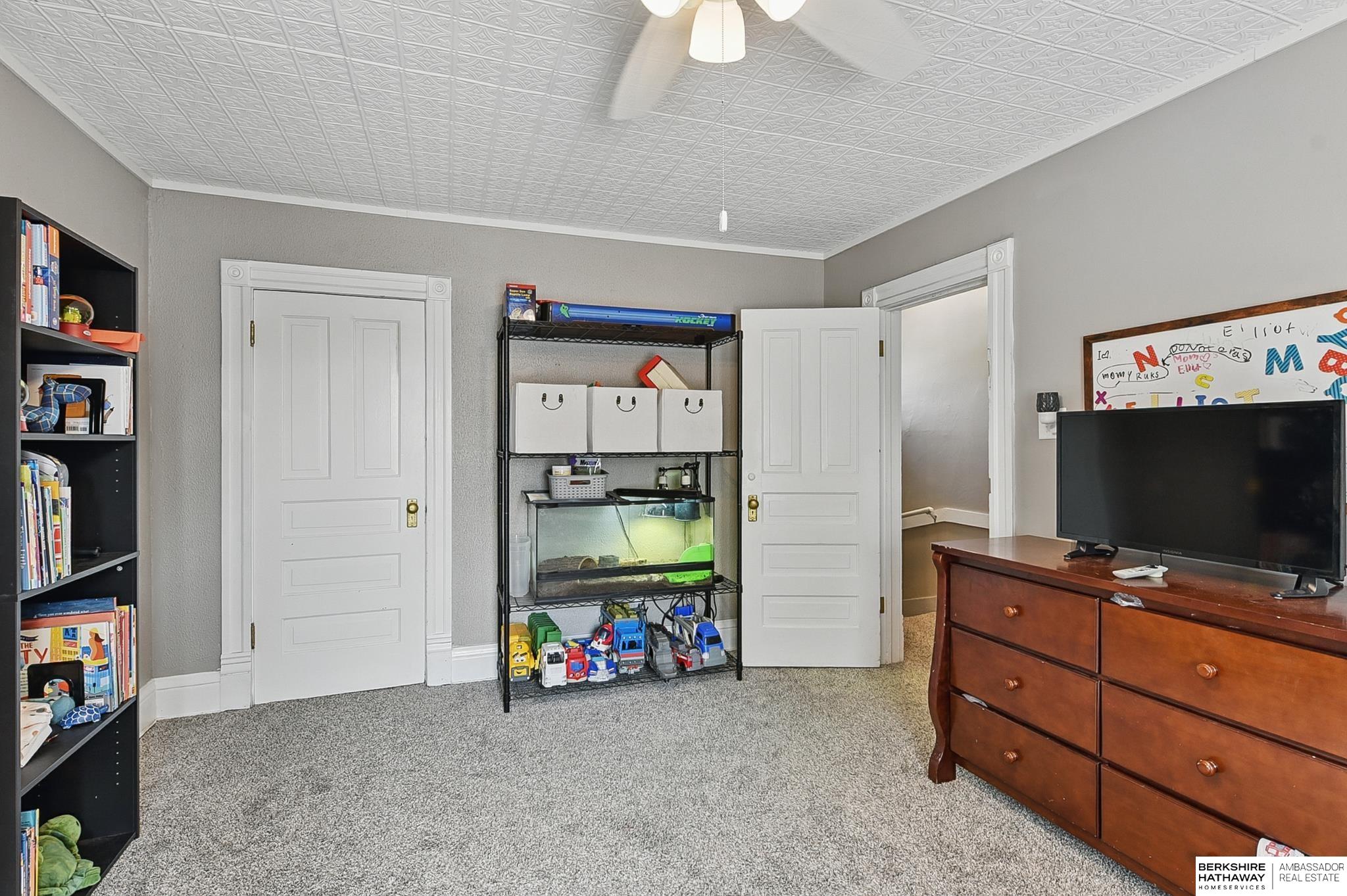 Fremont, Nebraska 68025, United States, 5 Bedrooms Bedrooms, ,2 BathroomsBathrooms,Residential,Active,152308