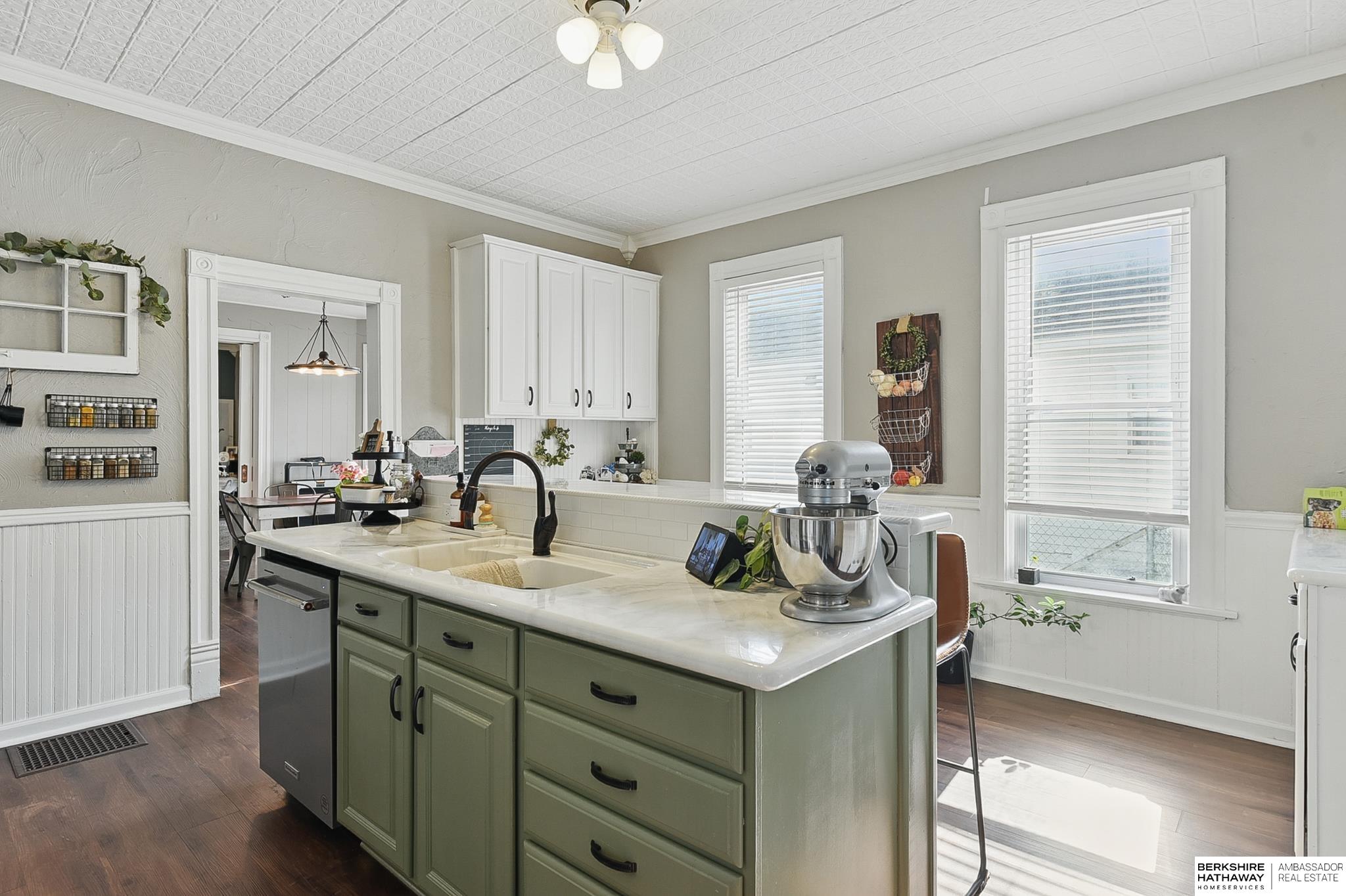 Fremont, Nebraska 68025, United States, 5 Bedrooms Bedrooms, ,2 BathroomsBathrooms,Residential,Active,152308