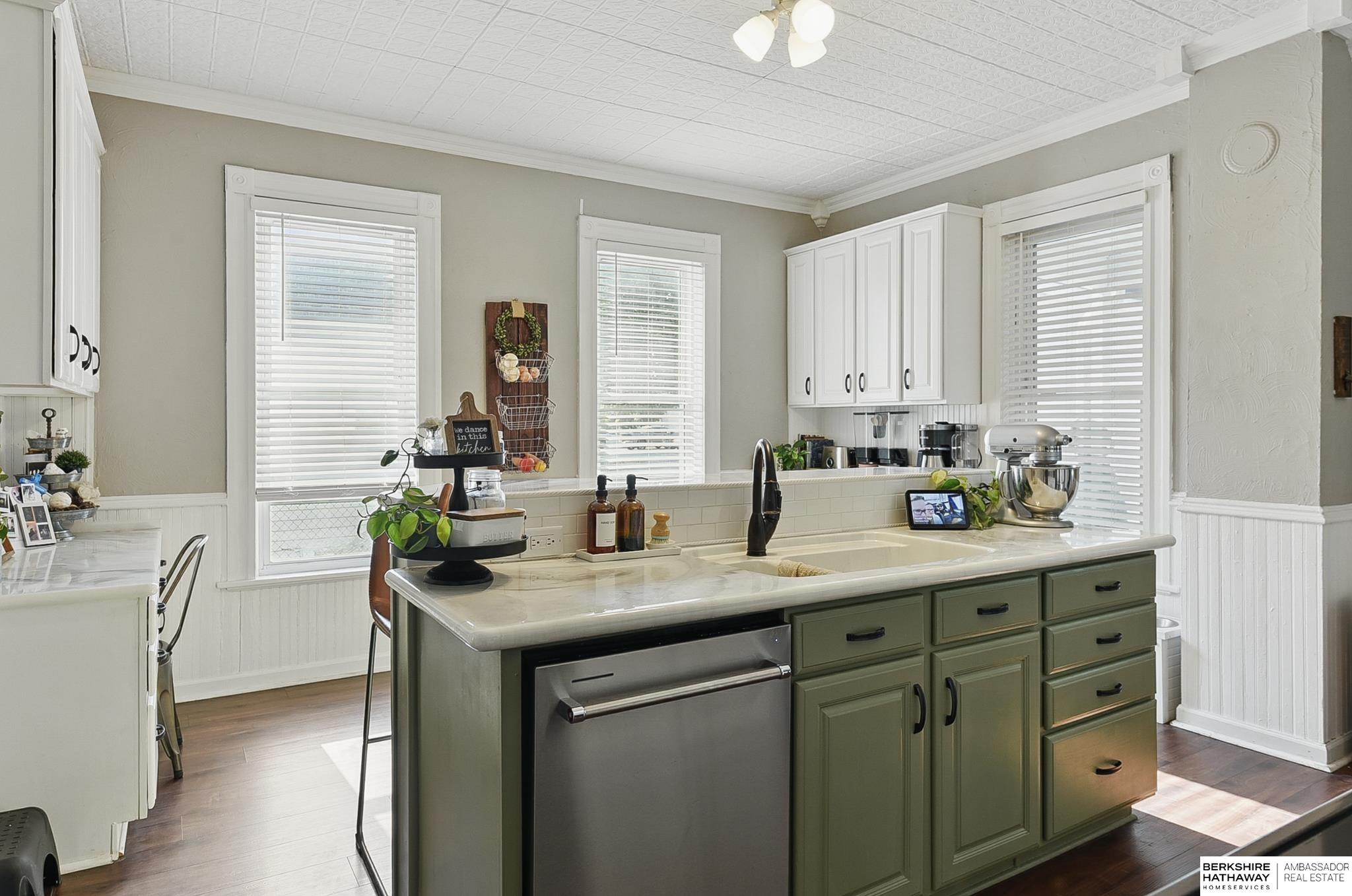 Fremont, Nebraska 68025, United States, 5 Bedrooms Bedrooms, ,2 BathroomsBathrooms,Residential,Active,152308