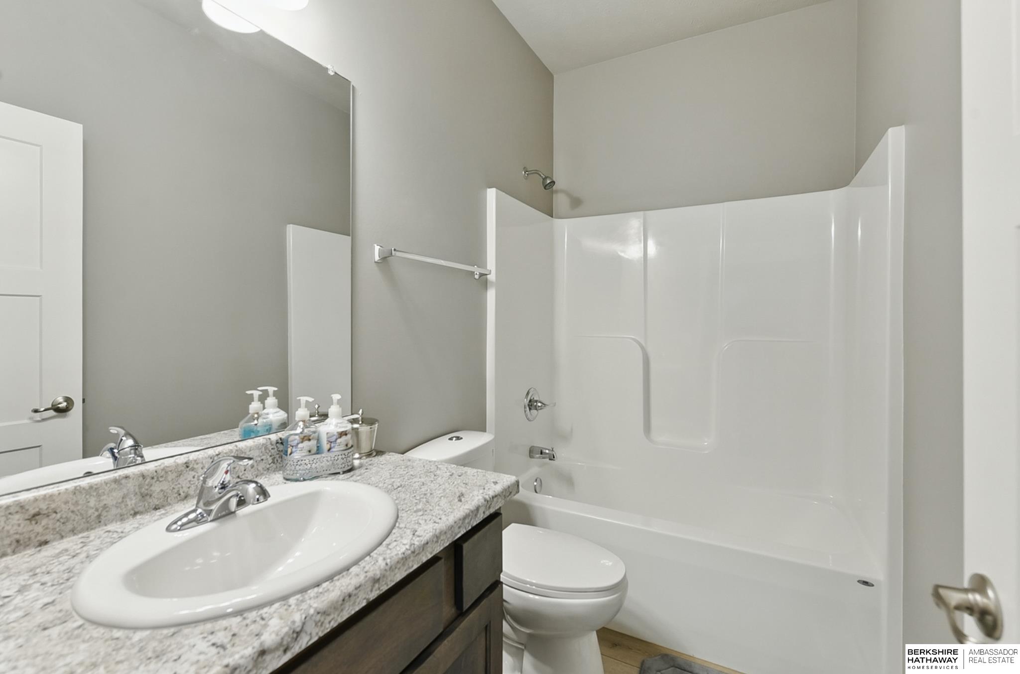 Papillion, Nebraska 68046, United States, 4 Bedrooms Bedrooms, ,3 BathroomsBathrooms,Residential,Active,135978