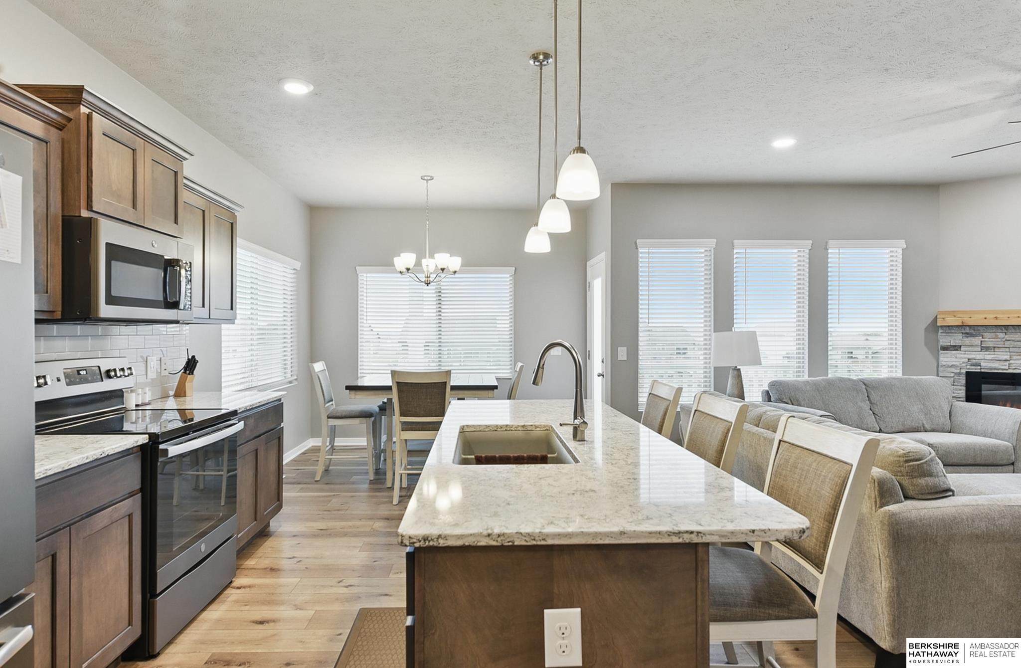 Papillion, Nebraska 68046, United States, 4 Bedrooms Bedrooms, ,3 BathroomsBathrooms,Residential,Active,135978