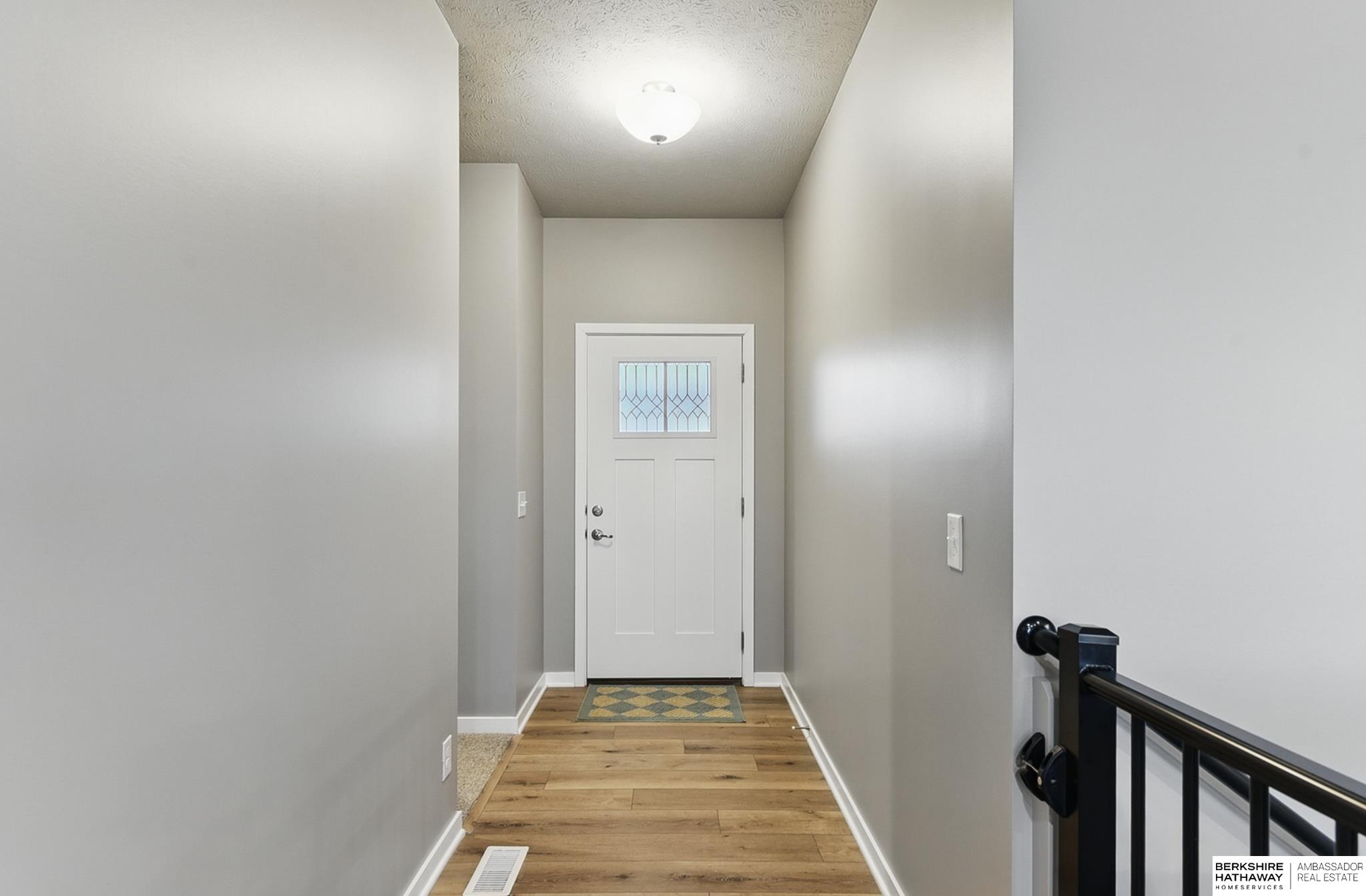 Papillion, Nebraska 68046, United States, 4 Bedrooms Bedrooms, ,3 BathroomsBathrooms,Residential,Active,135978