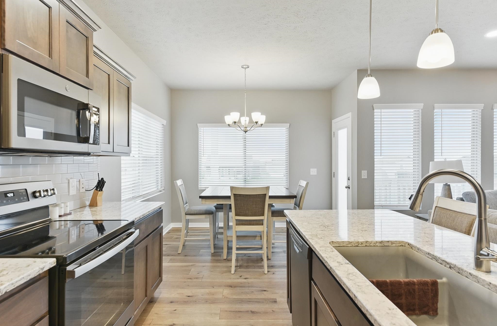 Papillion, Nebraska 68046, United States, 4 Bedrooms Bedrooms, ,3 BathroomsBathrooms,Residential,Active,135978