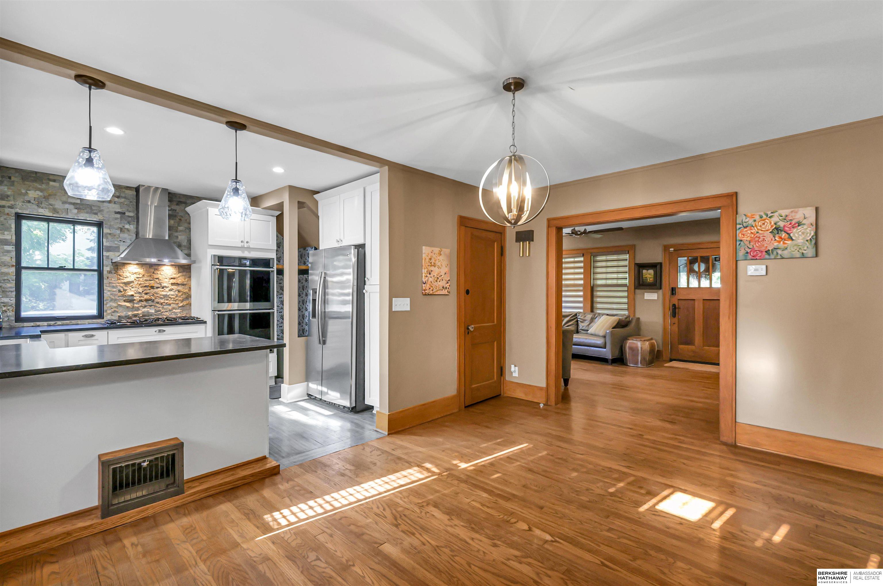 Omaha, Nebraska 68104, United States, 3 Bedrooms Bedrooms, ,2 BathroomsBathrooms,Residential,Active,239337