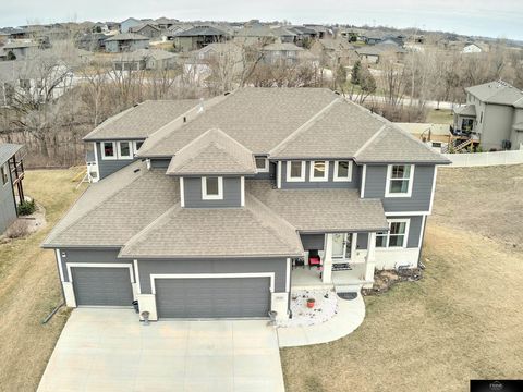 Photo of 8636 N 169 Street, Bennington, NE 68007 (MLS # 22602831)