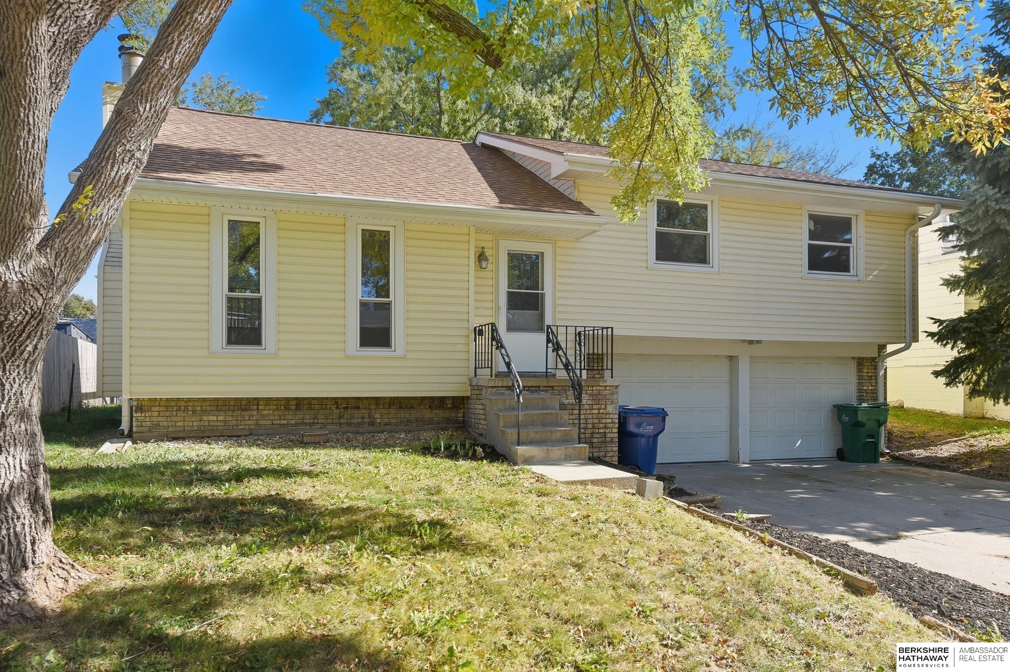 Omaha, Nebraska 68138, United States, 3 Bedrooms Bedrooms, ,1 BathroomBathrooms,Residential,Active,232206