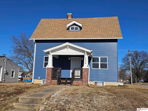 Photo of 1536 Market Street, Beatrice, NE 68310 (MLS # 22535478)