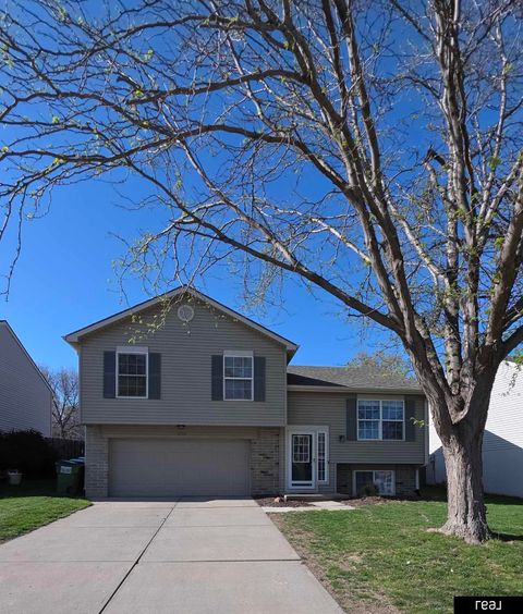 Photo of 17718 Olive Street, Omaha, NE 68136 (MLS # 22527623)