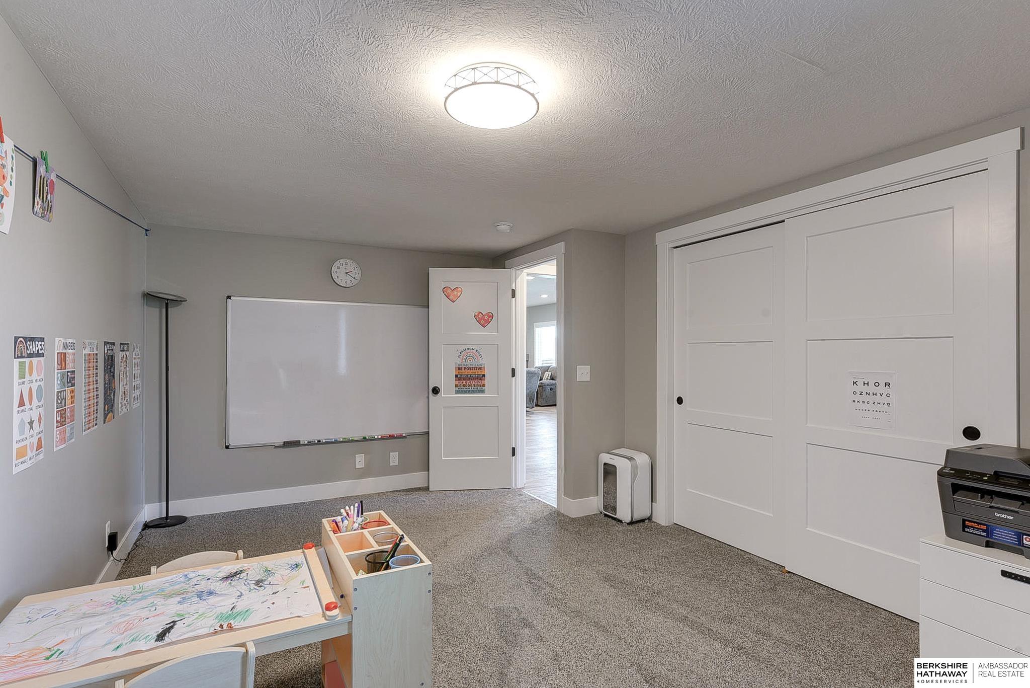 Gretna, Nebraska 68028, United States, 5 Bedrooms Bedrooms, ,3 BathroomsBathrooms,Residential,Active,128151