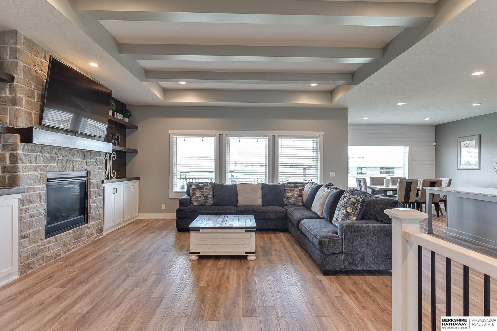 Gretna, Nebraska 68028, United States, 5 Bedrooms Bedrooms, ,3 BathroomsBathrooms,Residential,Active,128151