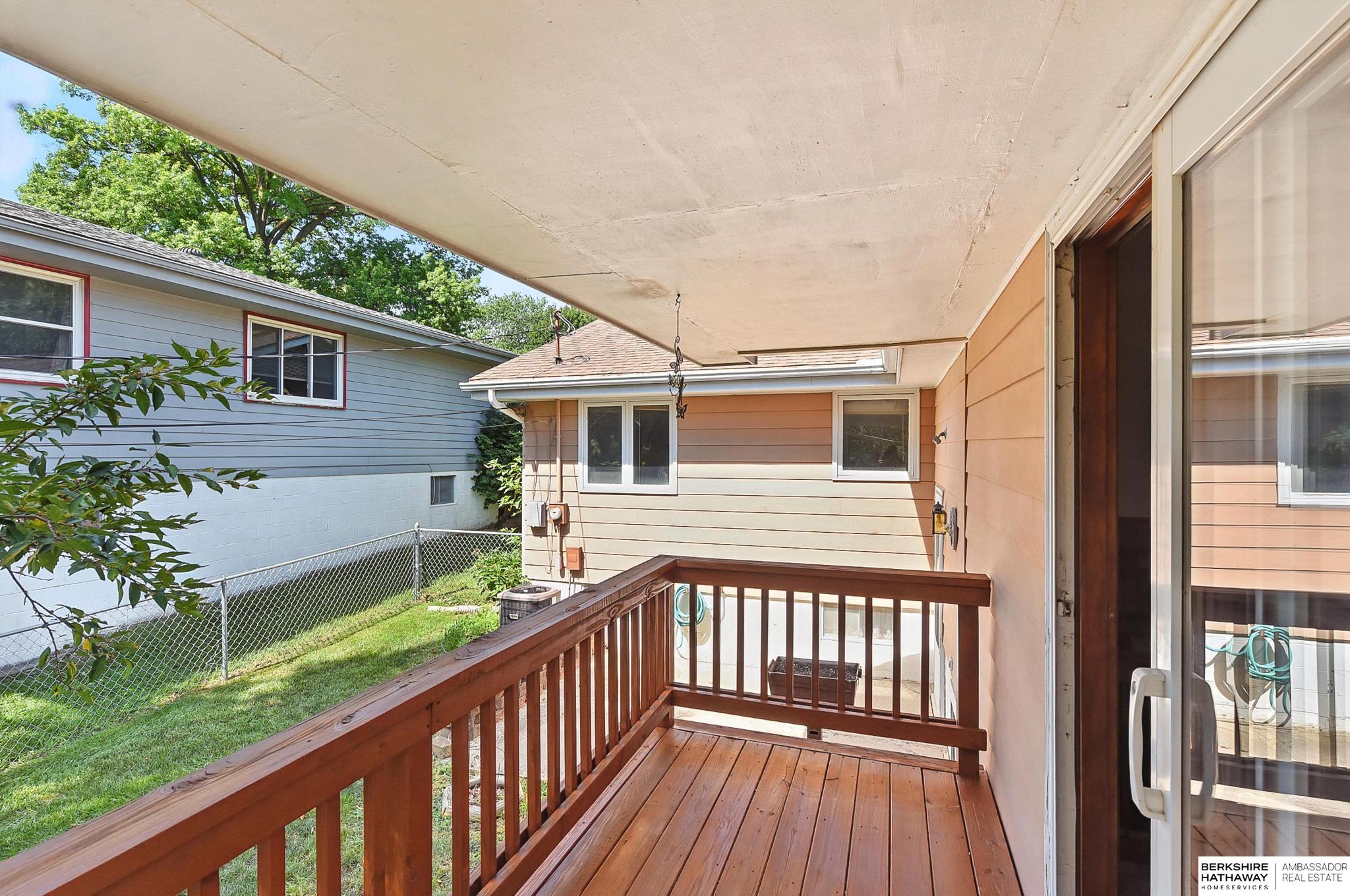 Omaha, Nebraska 68104, United States, 2 Bedrooms Bedrooms, ,1 BathroomBathrooms,Residential,Pending,168879